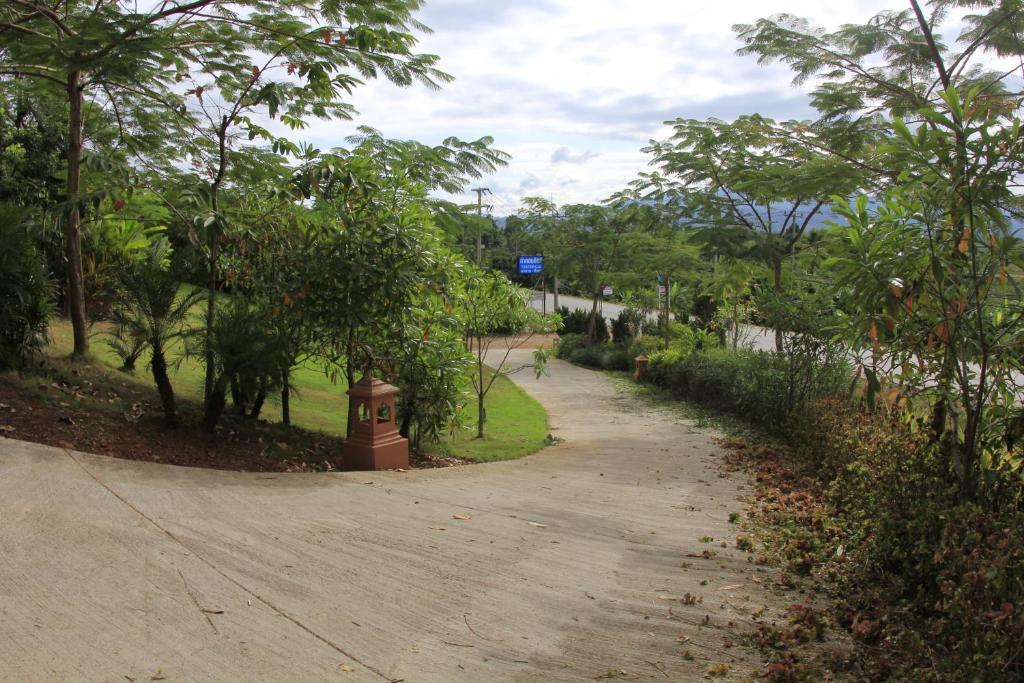 Thaton Hill Resort Mae Ai Экстерьер фото